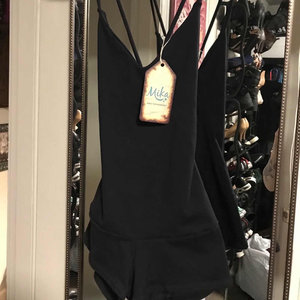 Mika Yoga black onesie